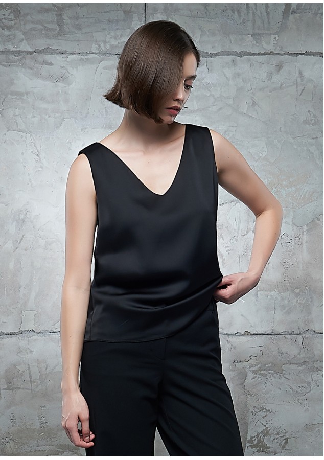 Топ Майя 2 из вискозы черный