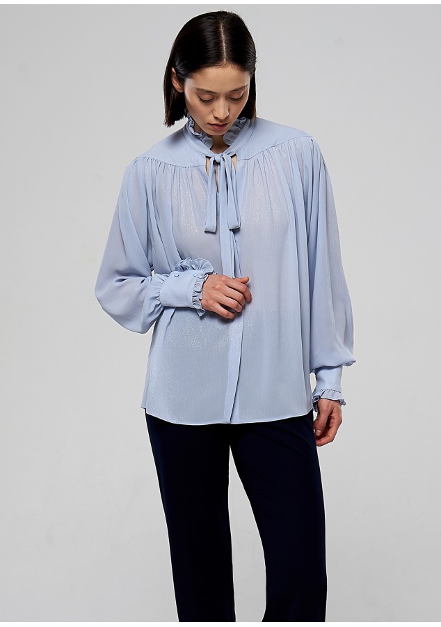 Блузка Регина дымчато-голубая с люриксом