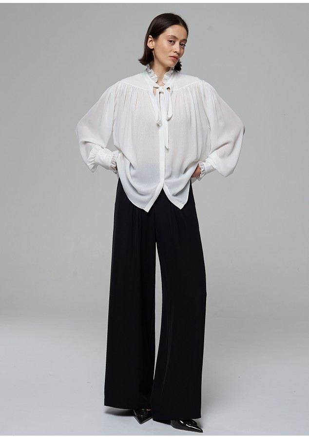 Блузка Регина белая с люриксом