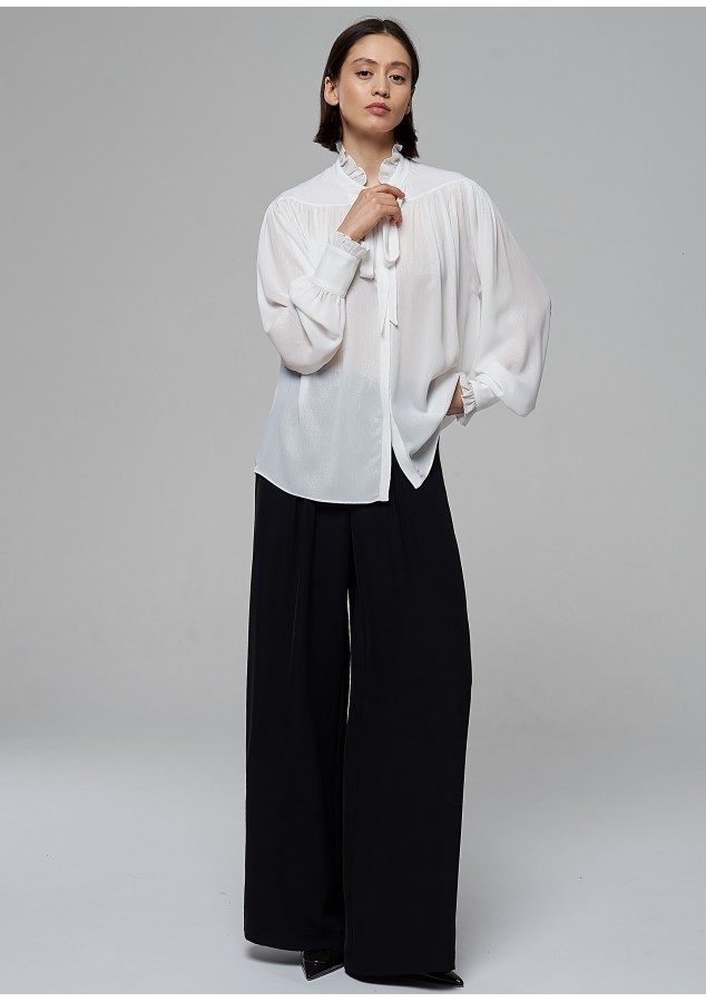 Блузка Регина белая с люриксом