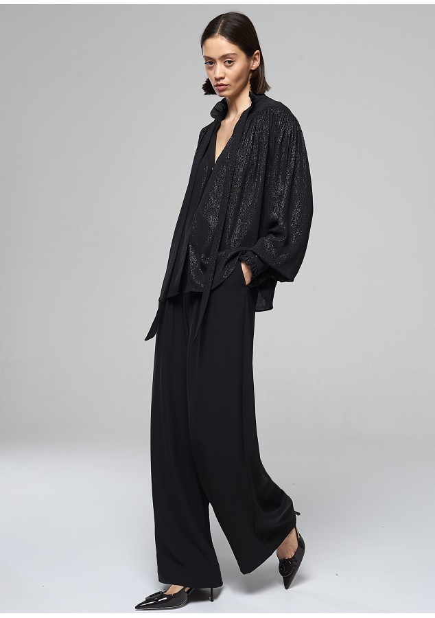 Блузка Регина черная с люриксом