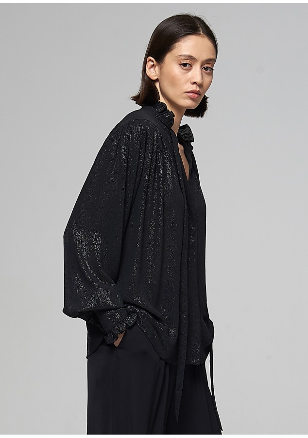 Блузка Регина черная с люриксом