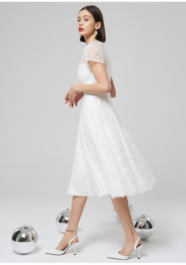 Платье Мирей с вышивкой и пайетками