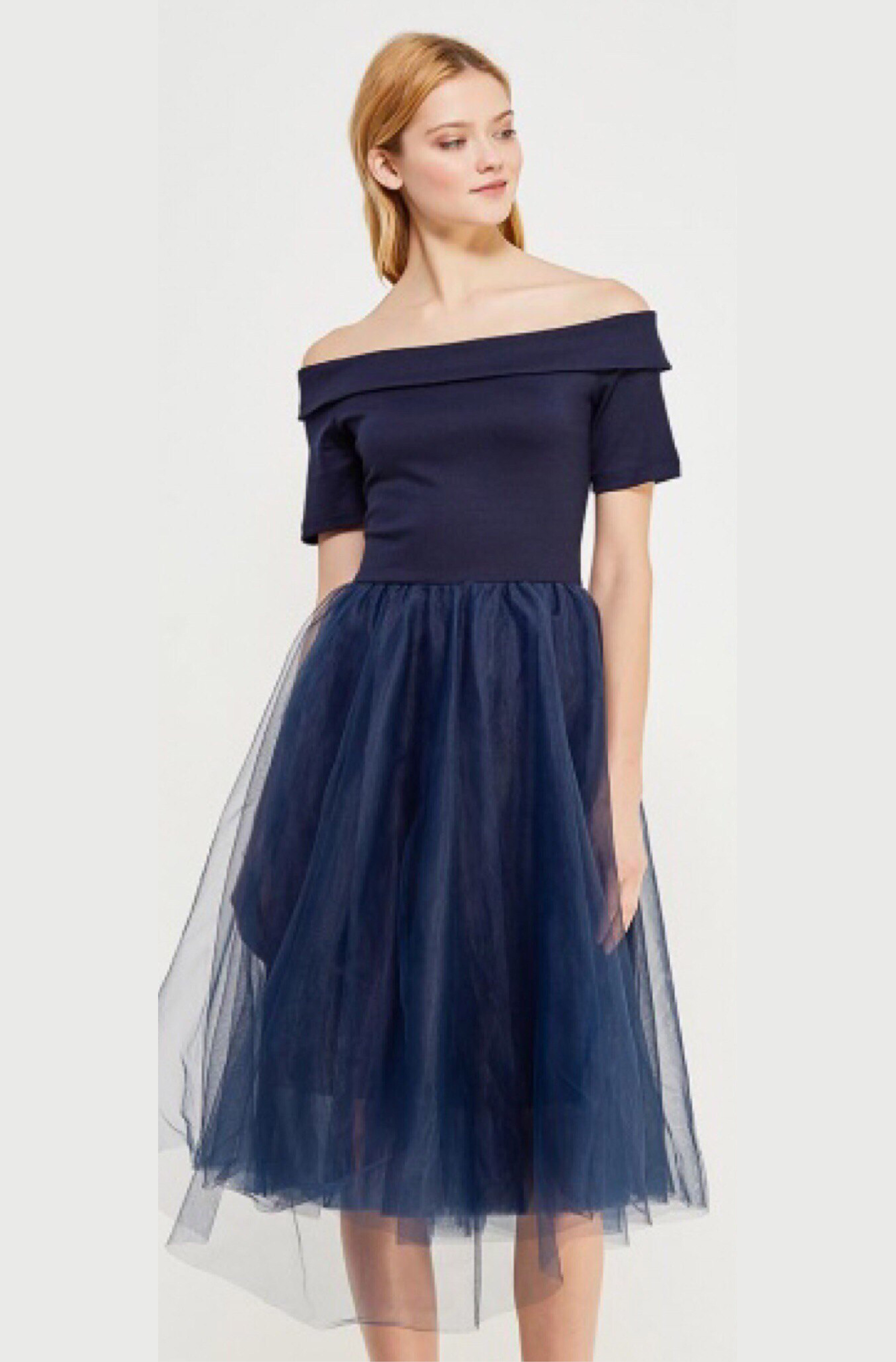 

Платье Моника